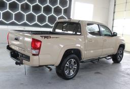 Thumbnail of 2017 Toyota Tacoma
