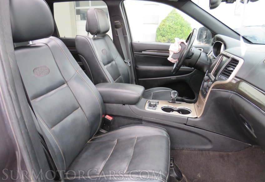 2015 Jeep Grand Cherokee - Image 32