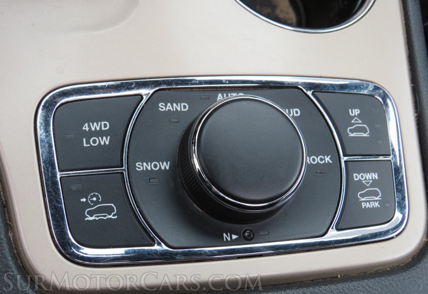 2015 Jeep Grand Cherokee - Image 48