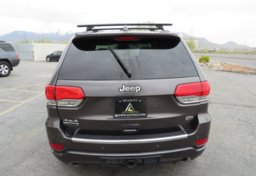 2015 Jeep Grand Cherokee - Image 15