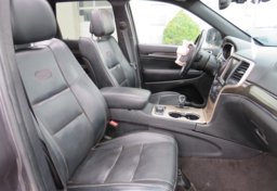 2015 Jeep Grand Cherokee - Image 32