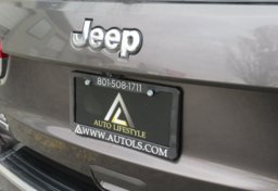 2015 Jeep Grand Cherokee - Image 24