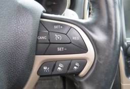 2015 Jeep Grand Cherokee - Image 39