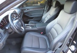 2021 Honda Accord - Image 29