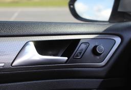 Thumbnail of 2017 Volkswagen Golf Alltrack