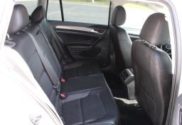 Thumbnail of 2017 Volkswagen Golf Alltrack