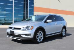 Thumbnail of 2017 Volkswagen Golf Alltrack