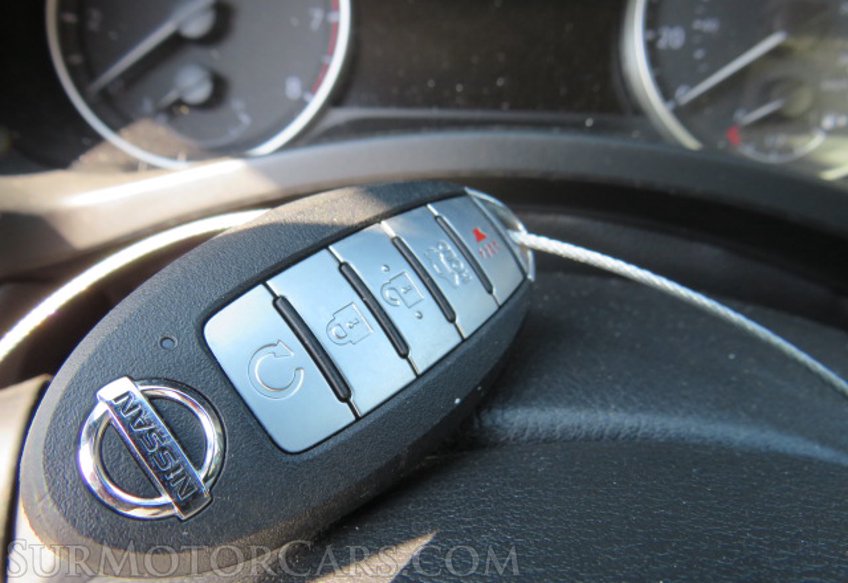 2020 Nissan Sentra - Image 39