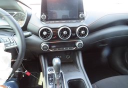 2020 Nissan Sentra - Image 34