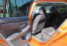 2020 Nissan Sentra - Image 21