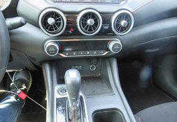 2020 Nissan Sentra - Image 35