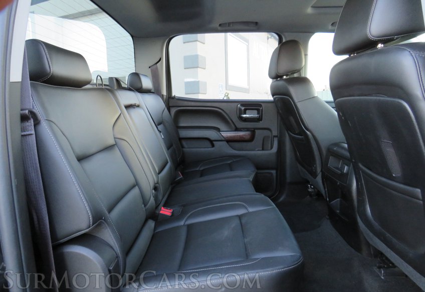 2015 GMC Sierra 3500HD - Image 32