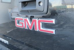 2015 GMC Sierra 3500HD - Image 22