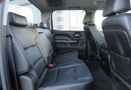 2015 GMC Sierra 3500HD - Image 32