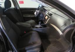 Thumbnail of 2016 Nissan Altima
