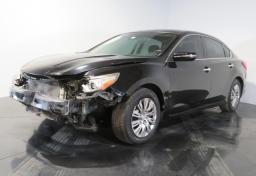 Thumbnail of 2016 Nissan Altima
