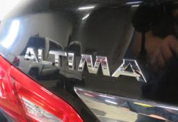 Thumbnail of 2016 Nissan Altima