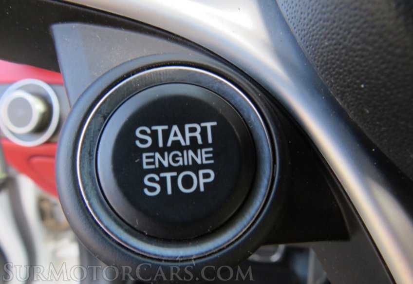 2017 Alfa Romeo Giulia - Image 36