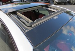 2017 Alfa Romeo Giulia - Image 14