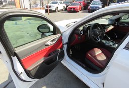 2017 Alfa Romeo Giulia - Image 19