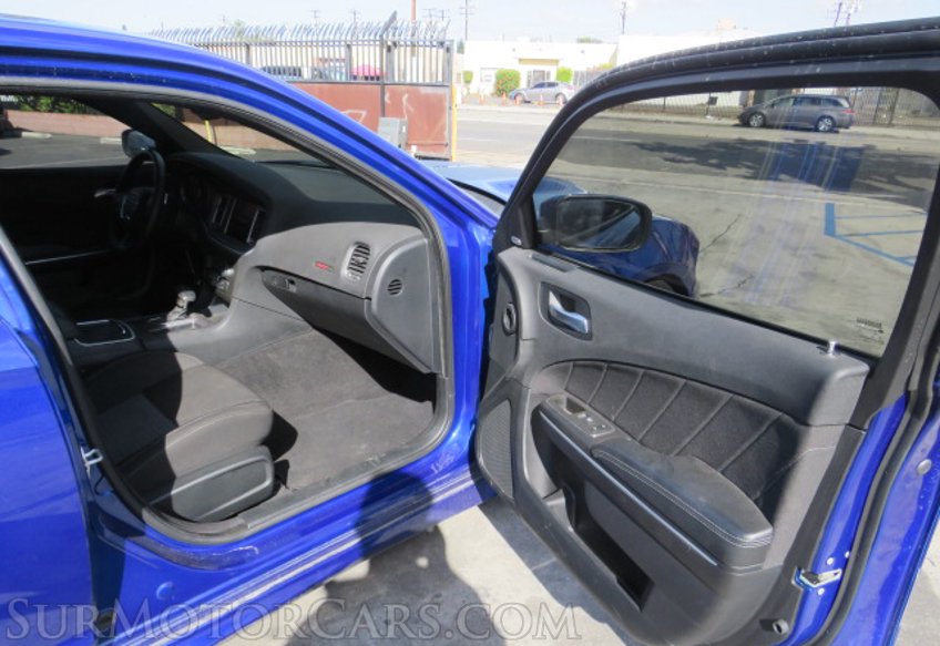 2021 Dodge Charger - Image 19