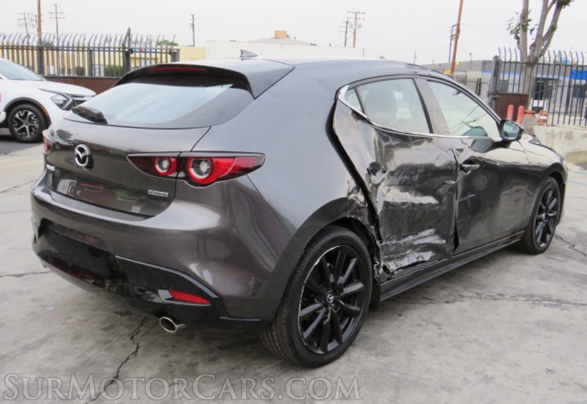 2022 Mazda Mazda3 Hatchback - Image 10