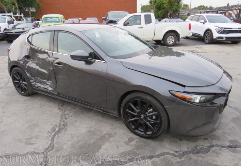 2022 Mazda Mazda3 Hatchback - Image 2