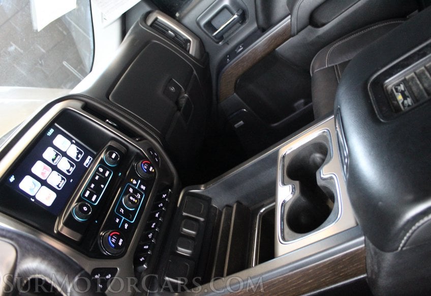 2017 GMC Sierra 1500 Denali - Image 44