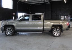 2017 GMC Sierra 1500 Denali - Image 9