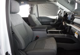 2024 Ford F-250 Super Duty - Image 37