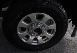 2024 Ford F-250 Super Duty - Image 74