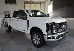 2024 Ford F-250 Super Duty - Image 2