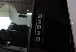 2024 Ford F-250 Super Duty - Image 28