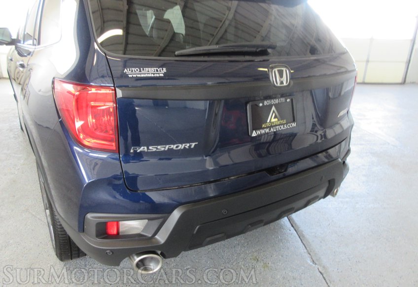 2023 Honda Passport - Image 18