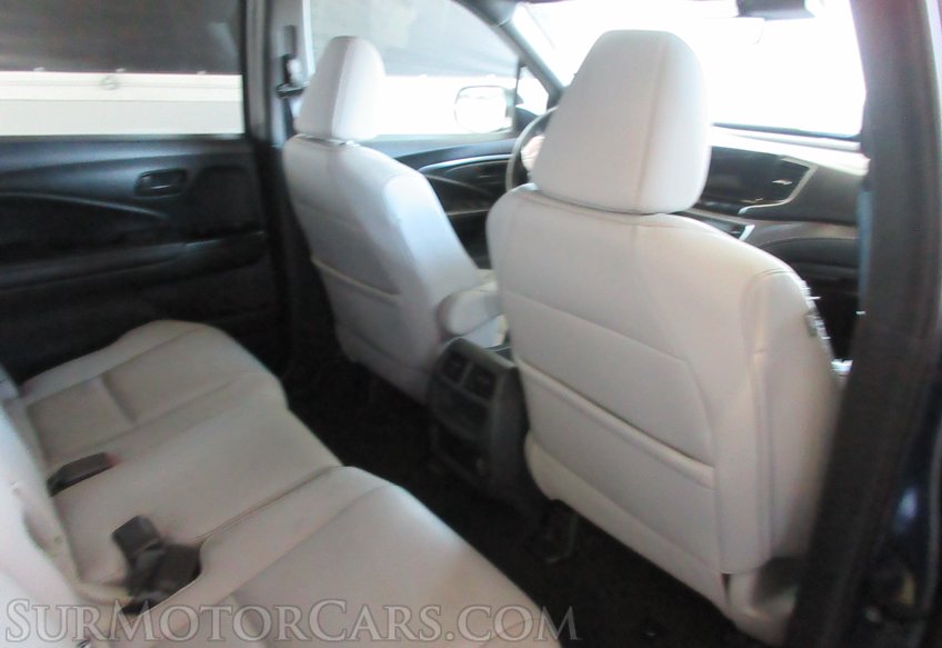 2023 Honda Passport - Image 31