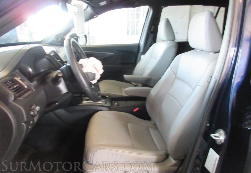 2023 Honda Passport - Image 28