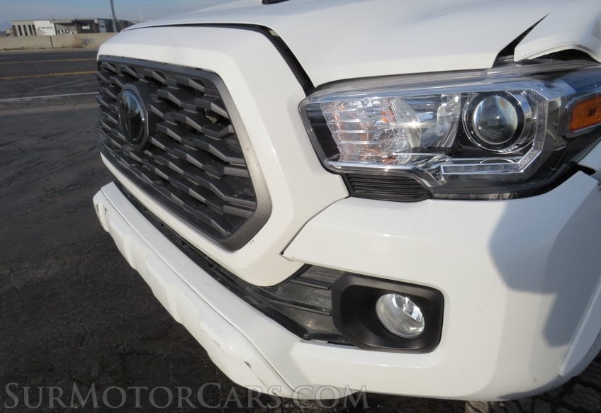 2022 Toyota Tacoma 4WD - Image 54