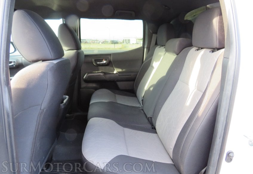 2022 Toyota Tacoma 4WD - Image 68