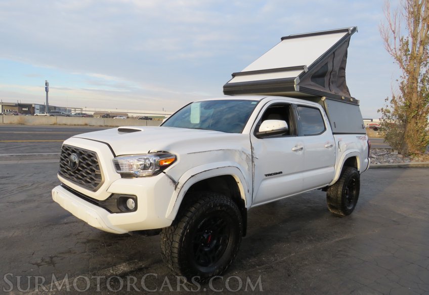 2022 Toyota Tacoma 4WD - Image 2