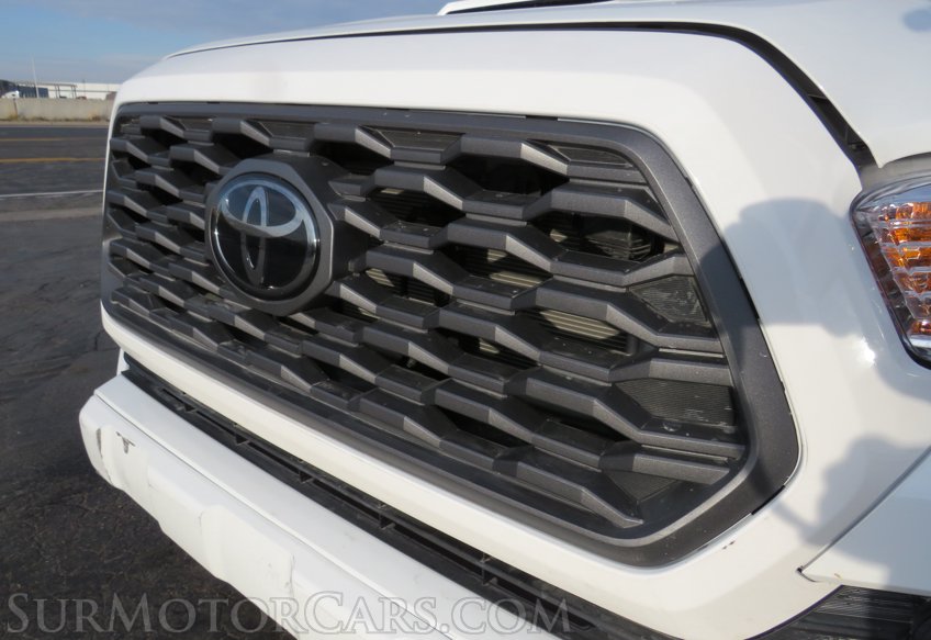 2022 Toyota Tacoma 4WD - Image 57