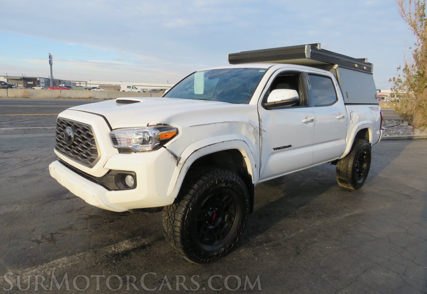 2022 Toyota Tacoma 4WD - Image 6