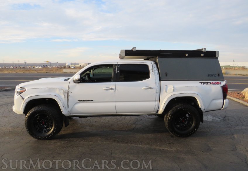 2022 Toyota Tacoma 4WD - Image 17