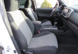 2022 Toyota Tacoma 4WD - Image 65