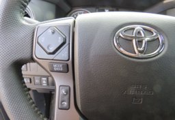 2022 Toyota Tacoma 4WD - Image 72