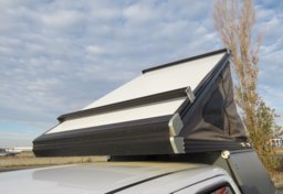 2022 Toyota Tacoma 4WD - Image 31