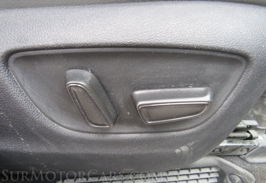 2022 Toyota Sienna - Image 46