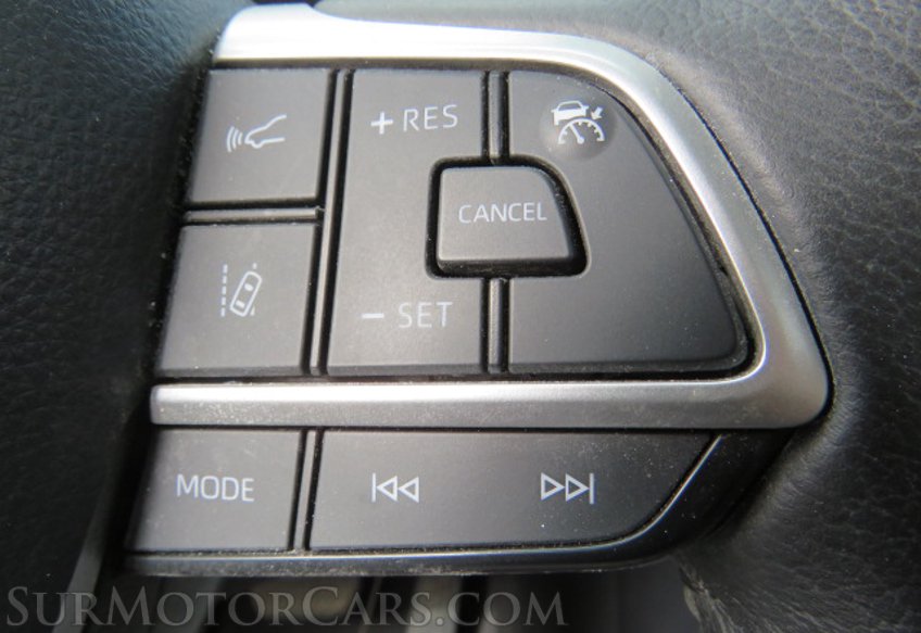 2022 Toyota Sienna - Image 28