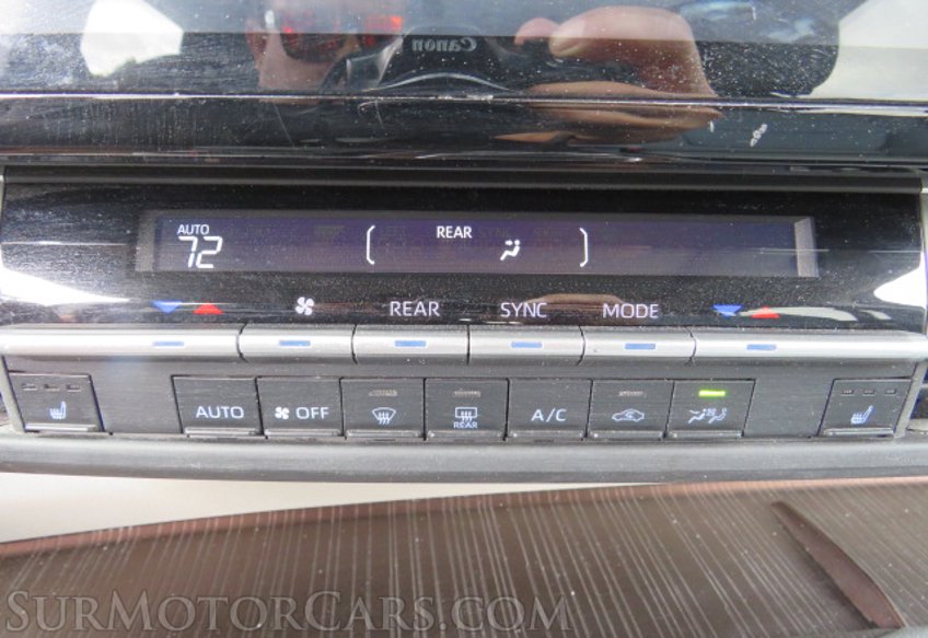 2022 Toyota Sienna - Image 33