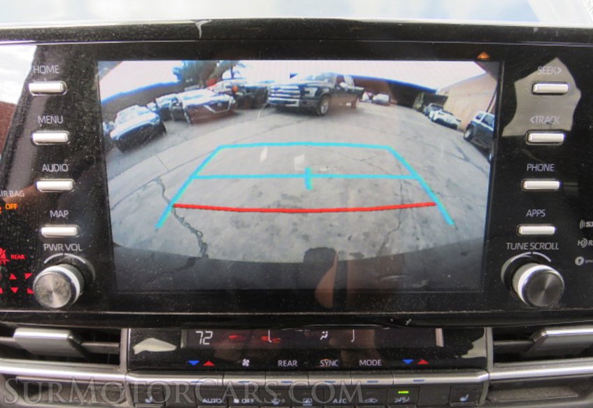 2022 Toyota Sienna - Image 21