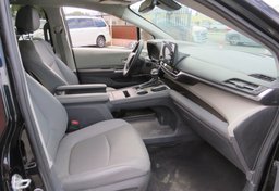 2022 Toyota Sienna - Image 42